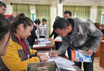 130 hộ xã Tam Kim (Cao Bằng) được hỗ trợ cải thiện nước sạch và vệ sinh