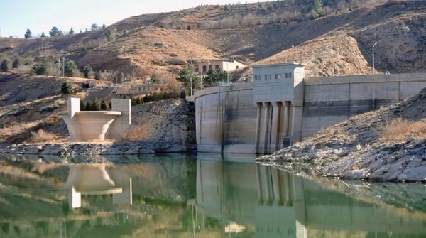 Hồ chứa nước cho thành phố lớn thứ hai Iran ở mức báo động, xuống dưới 3%